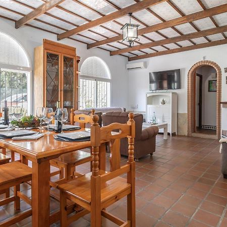 Awesome Home In Montilla With Kitchen 外观 照片