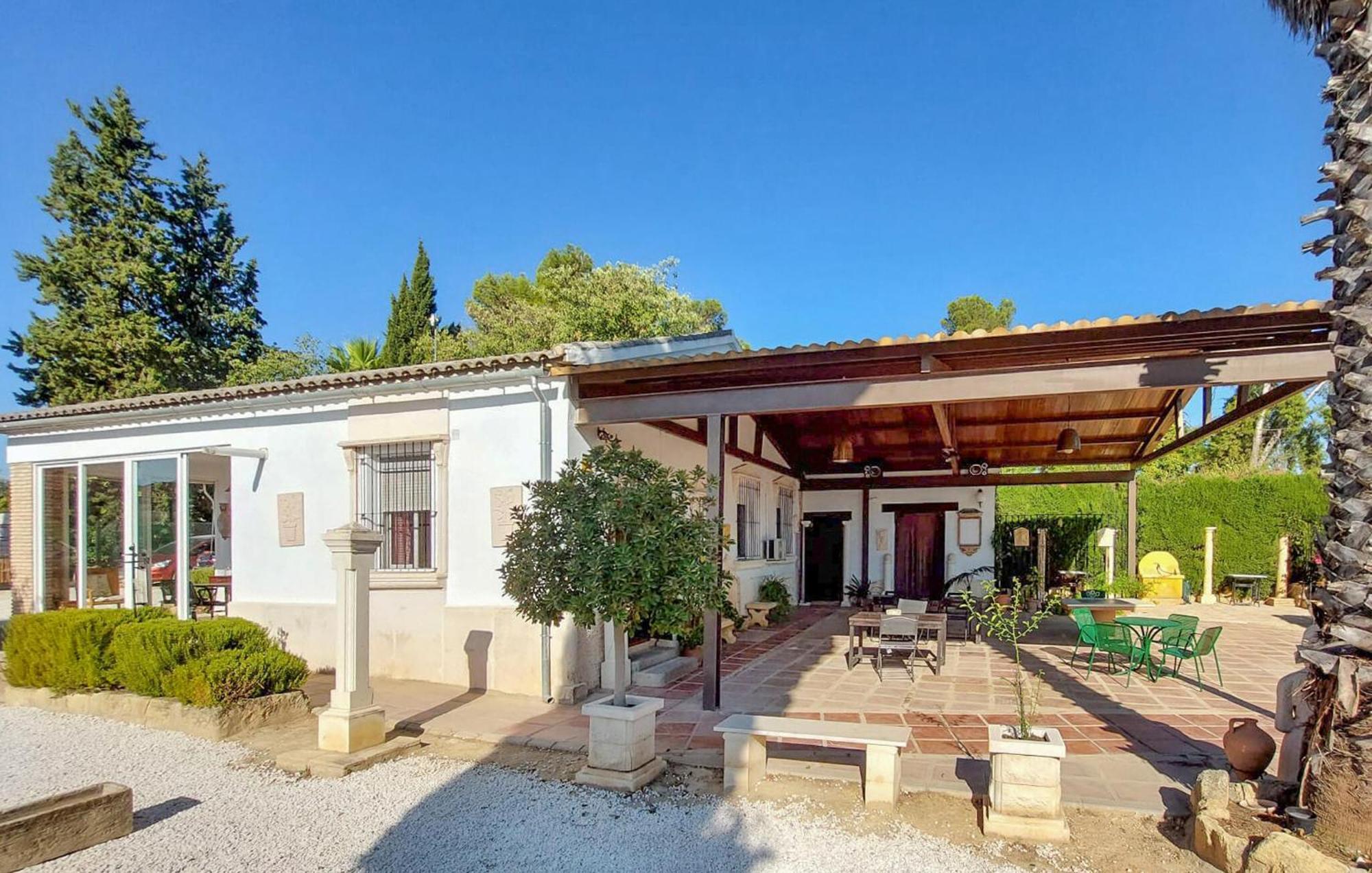 Awesome Home In Montilla With Kitchen 外观 照片